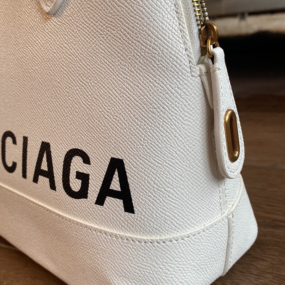 BALENCIAGA • White Leather Small Ville Bag - Picture 5 of 16